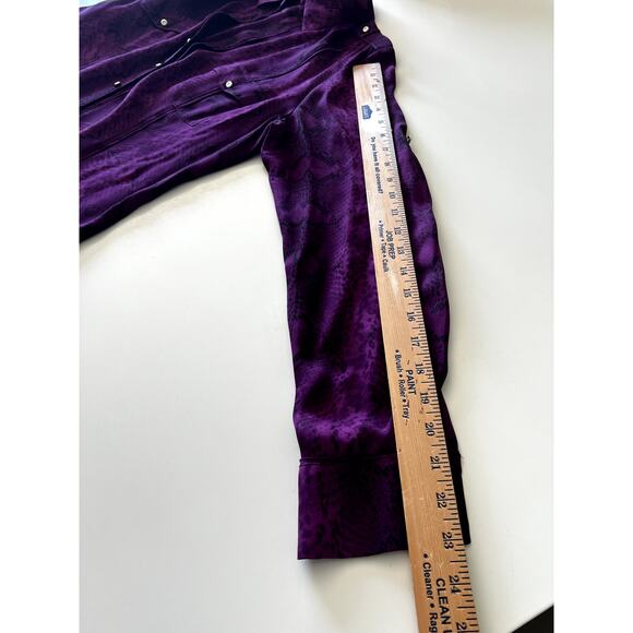 White House Black Market Purple Blouse - Picture 9 of 9